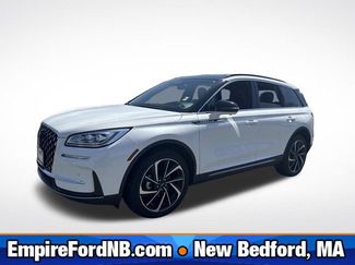 Used 2025 Lincoln Corsair Reserve w/ Equipment Group 202A AWD/4WD video 1