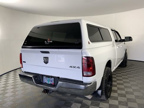 Used 2014 RAM 1500 Classic SLT w/ Luxury Group image 3