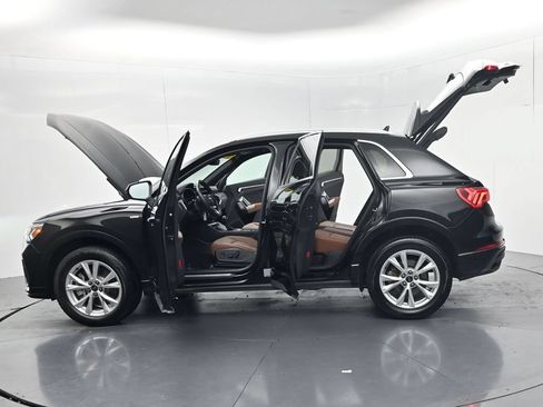 Used 2025 Audi Q3 2.0T Premium AWD/4WD image 58