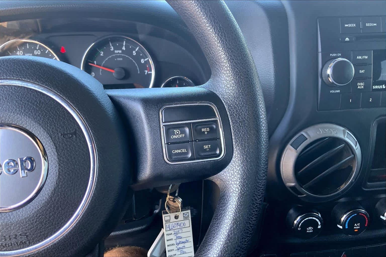 Used 2017 Jeep Wrangler Sport AWD/4WD image 25