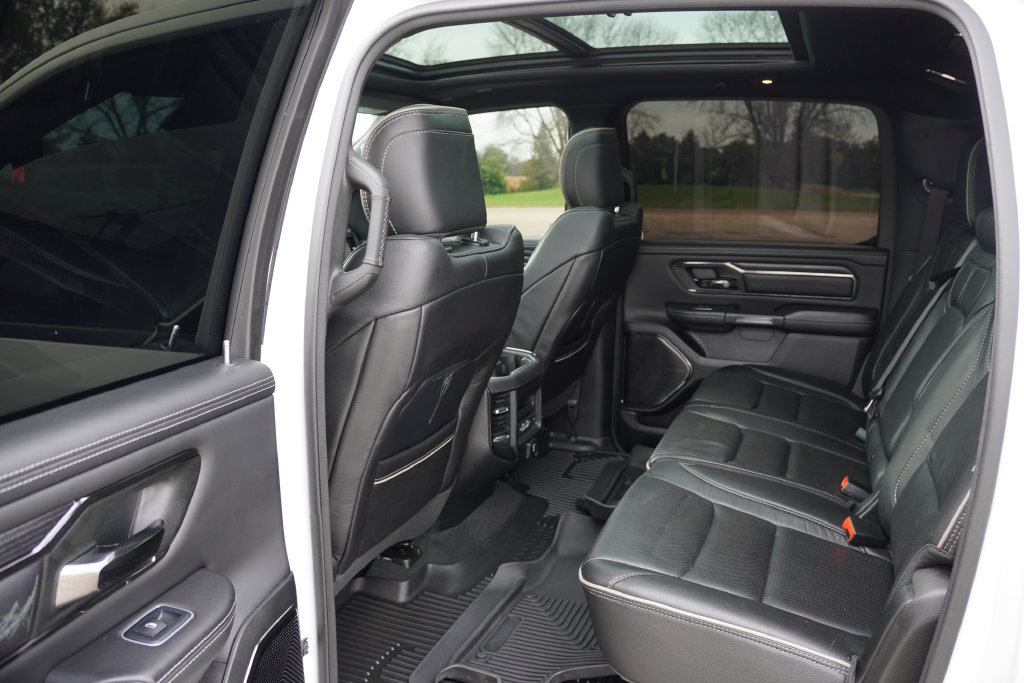 Used 2022 RAM 1500 Limited w/ Night Edition AWD/4WD image 17