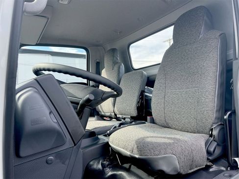 New 2025 Chevrolet Low Cab Forward 5500XG image 16