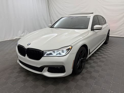 Used 2019 BMW 750i xDrive w/ M Sport Package image 2