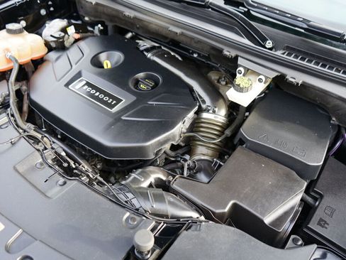 Used 2016 Lincoln MKC Reserve w/ Lincoln MKC Climate Package image 8