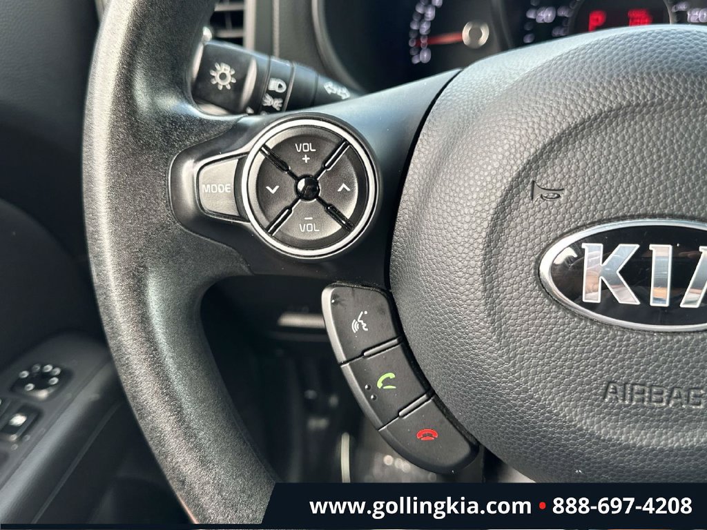 Used 2017 Kia Soul FWD image 19