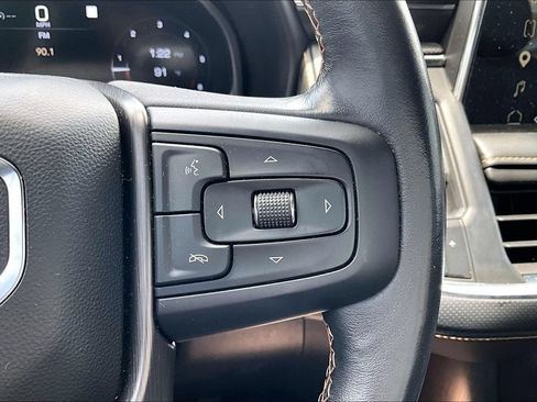Used 2023 GMC Yukon AT4 AWD/4WD image 24