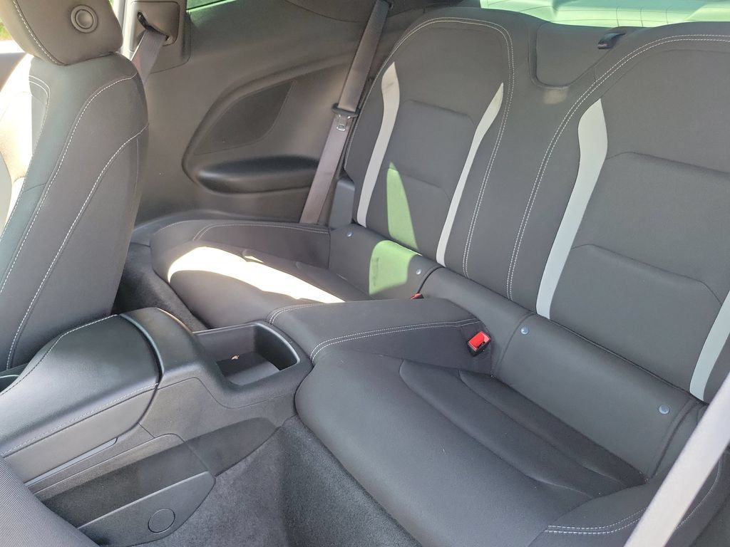 Used 2023 Chevrolet Camaro SS RWD image 10