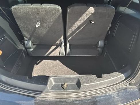 Used 2017 Ford Explorer Platinum AWD/4WD image 22