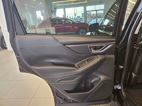 Used 2023 Subaru Forester Touring image 27