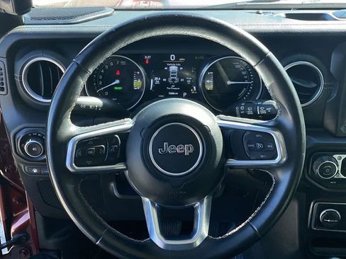 Used 2021 Jeep Wrangler Unlimited Sahara image 11