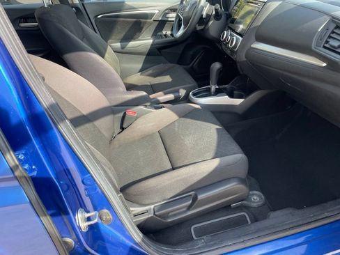 Used 2017 Honda Fit EX image 25