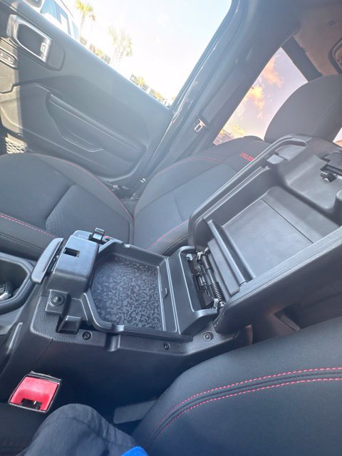 Used 2019 Jeep Wrangler Rubicon AWD/4WD image 32
