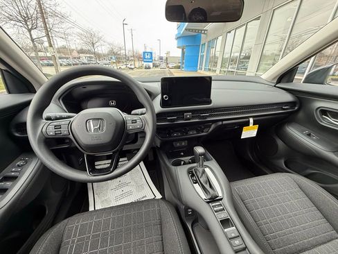 New 2026 Honda HR-V LX image 6