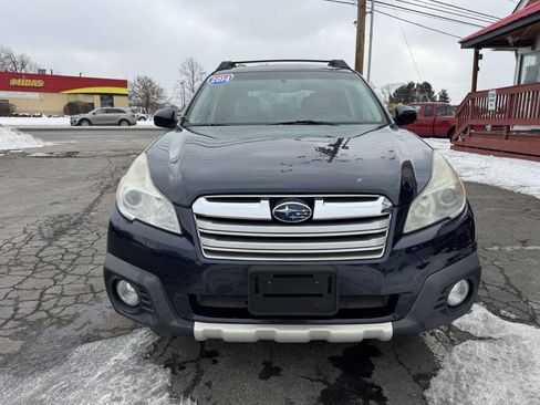 Used 2014 Subaru Outback 2.5i Limited w/ Moonroof Package image 2