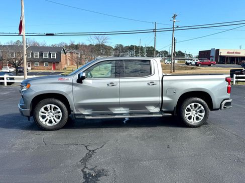 Used 2024 Chevrolet Silverado 1500 LTZ w/ LTZ Premium Package image 2