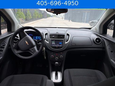 Used 2016 Chevrolet Trax LS FWD image 14
