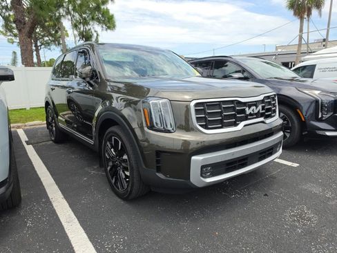 Certified 2024 Kia Telluride SX Prestige w/ Towing Package AWD/4WD image 1