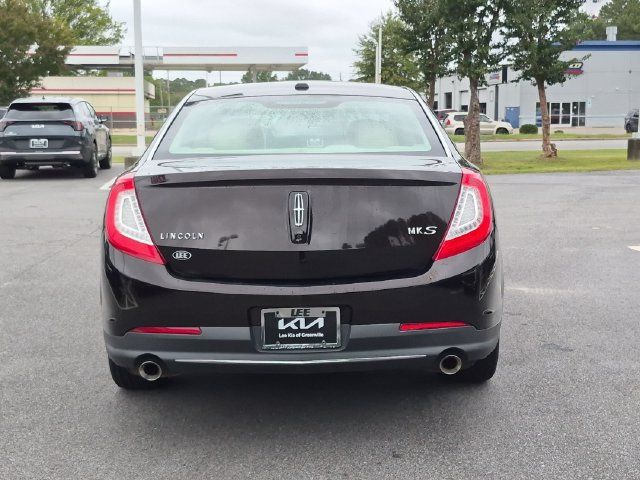 Used 2013 Lincoln MKS FWD image 4