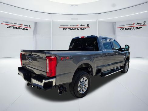 Used 2024 Ford F350 XLT w/ FX4 Off-Road Package AWD/4WD image 7