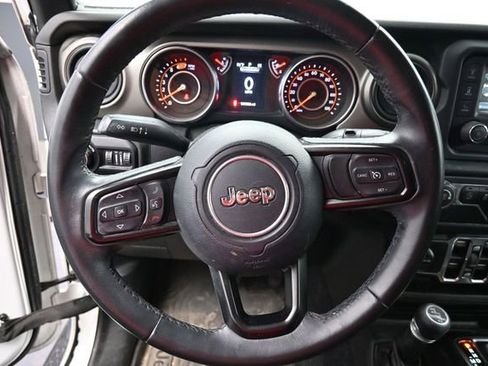 Used 2018 Jeep Wrangler Unlimited Sport S AWD/4WD image 21