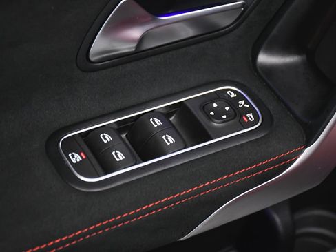 Used 2021 Mercedes-Benz A 35 AMG 4MATIC image 10