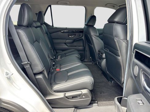 Certified 2024 Honda Pilot EX-L image 31