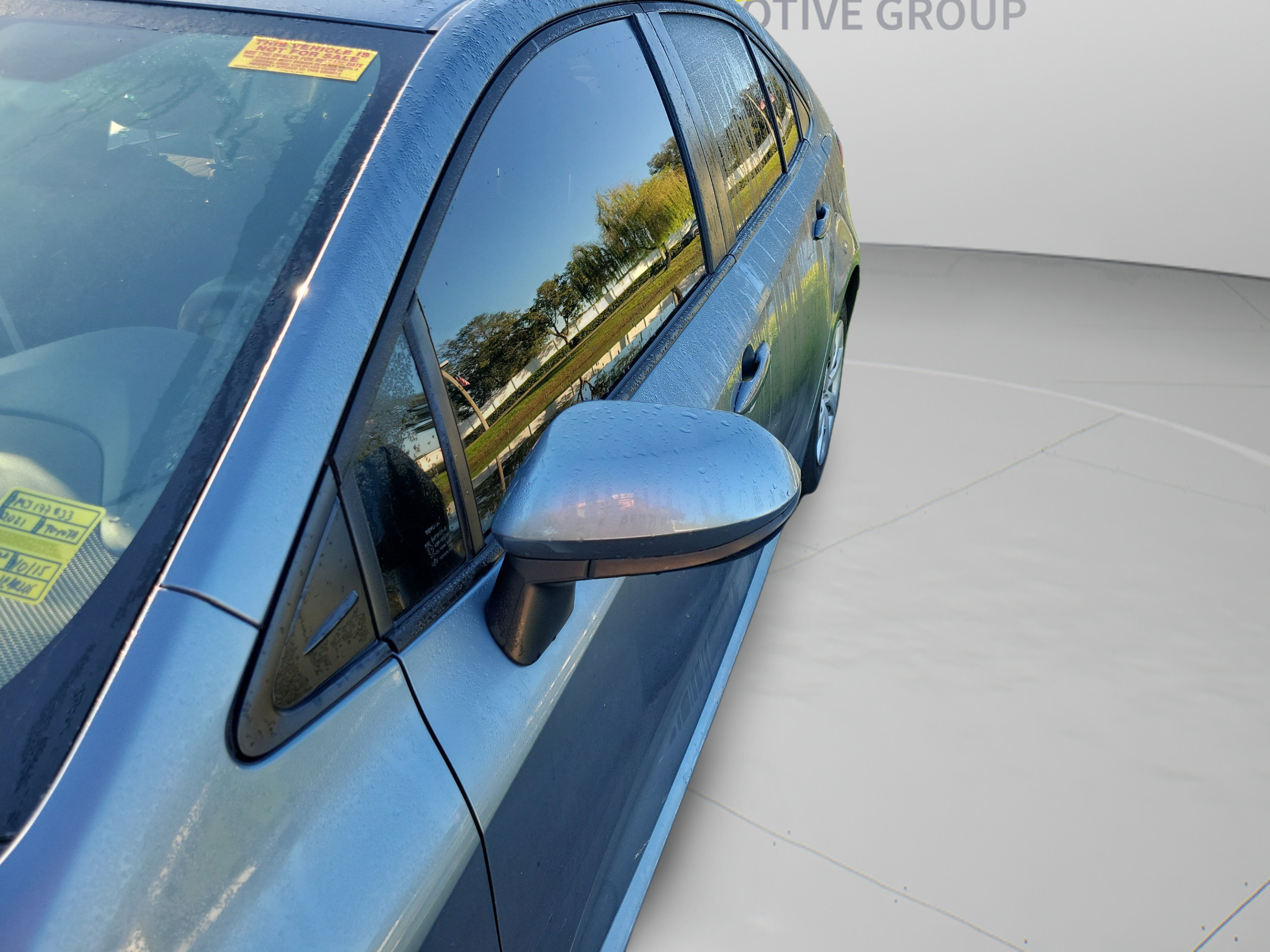 Used 2021 Toyota Corolla LE FWD image 28