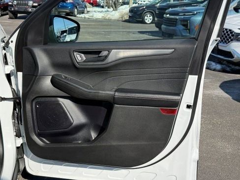 Used 2023 Ford Escape Active image 21