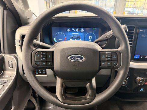 Used 2025 Ford F350 XLT w/ Black Appearance Package image 38
