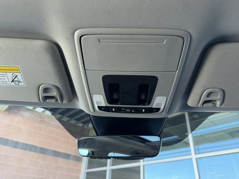 Used 2024 Honda Pilot Touring image 26
