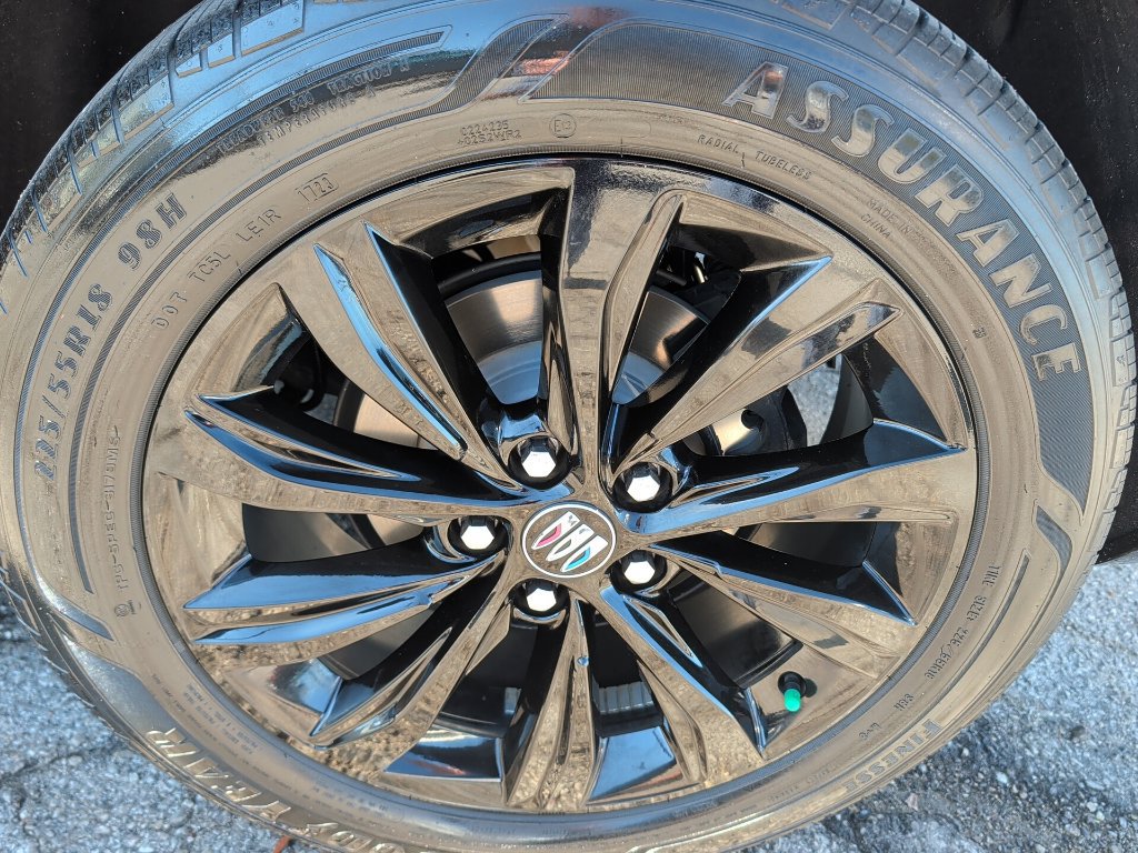 Used 2024 Buick Envista Sport Touring w/ Convenience I Package FWD image 9