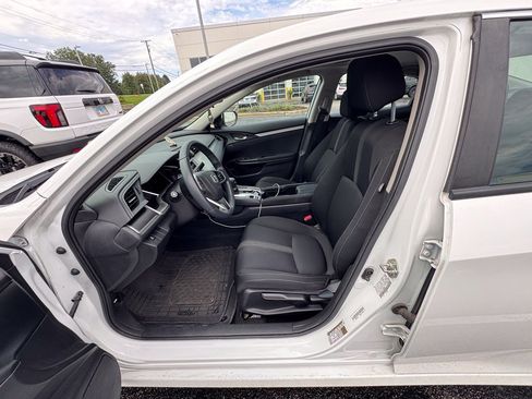Used 2016 Honda Civic EX image 2