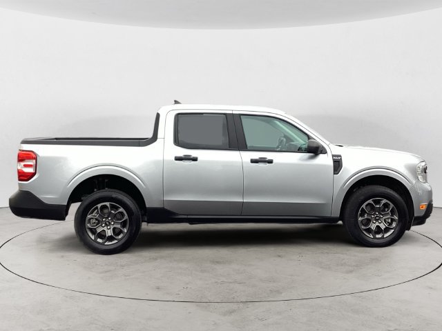 Used 2023 Ford Maverick XLT FWD image 6