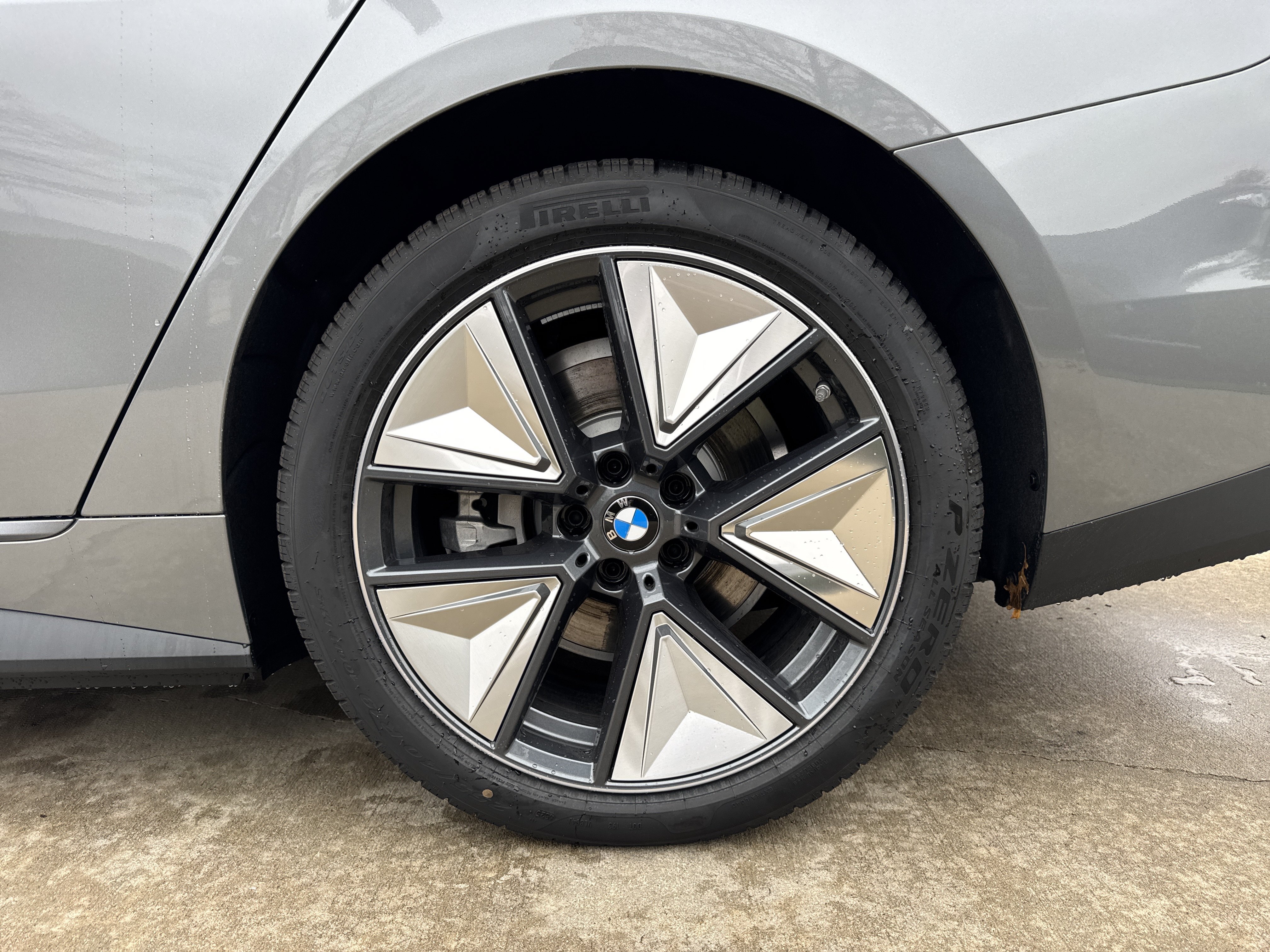 New 2026 BMW i4 xDrive40i w/ Premium Package AWD/4WD image 24