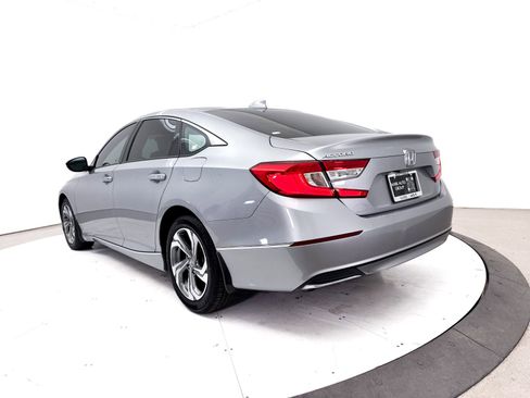 Used 2018 Honda Accord EX image 11