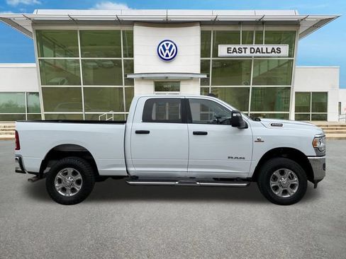 Used 2024 RAM 2500 Big Horn AWD/4WD image 2