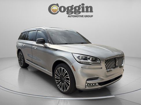 Used 2024 Lincoln Aviator Black Label w/ Dynamic Handling Package image 8