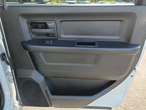 Used 2022 RAM 3500 Tradesman image 11