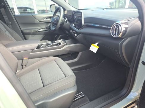 New 2026 Chevrolet Equinox LT w/ Safety and Technology Package image 5