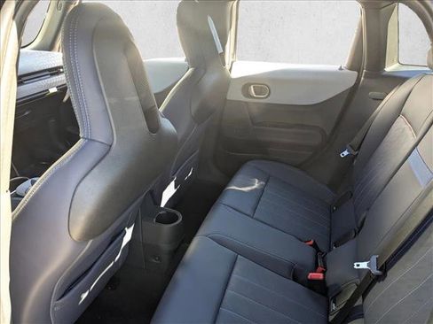 Certified 2025 MINI Cooper S image 16