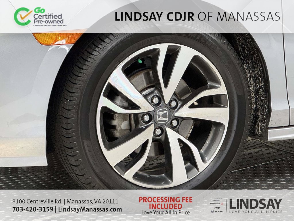 Used 2023 Honda Odyssey Touring image 9