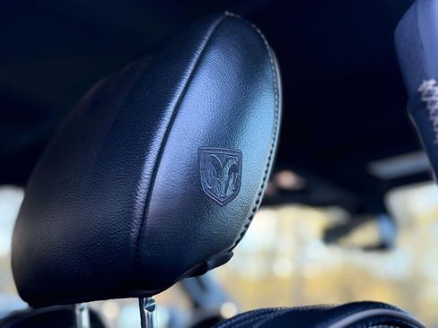 Used 2018 RAM 2500 Limited AWD/4WD image 37