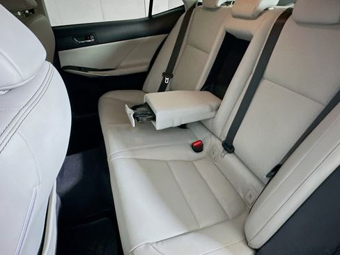 Used 2015 Lexus IS 350 AWD image 27