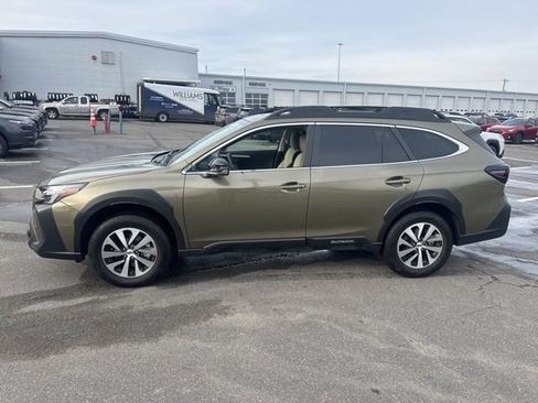 Certified 2025 Subaru Outback Premium w/ Popular Package #1 image 4