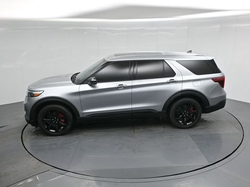 Certified 2022 Ford Explorer ST w/ Equipment Group 401A image 49