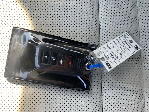 Used 2022 Lexus IS 350 F Sport image 37