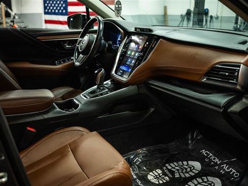 Used 2022 Subaru Outback Touring XT w/ Popular Package #2 image 14