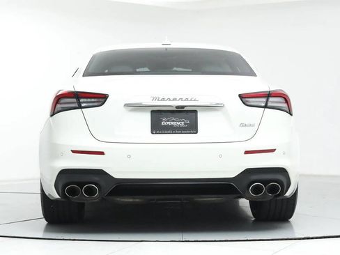 Used 2022 Maserati Ghibli Modena image 6