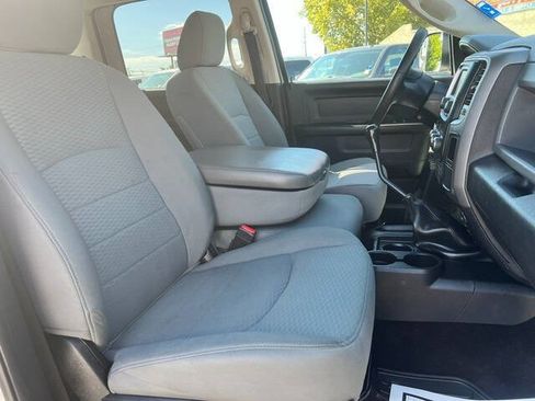 Used 2013 RAM 3500 Tradesman w/ Chrome Appearance Group AWD/4WD image 16