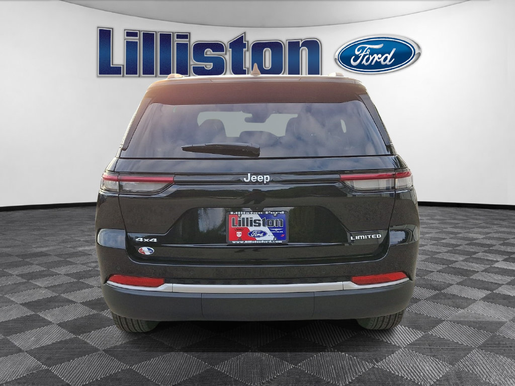Used 2026 Jeep Grand Cherokee Limited AWD/4WD image 5